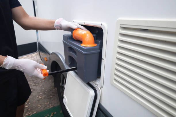 Best Construction site porta potty rental  in Osgood, IN